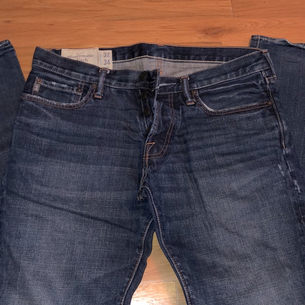 Abercrombie & Fitch - Men denim - dark washed W32 L34